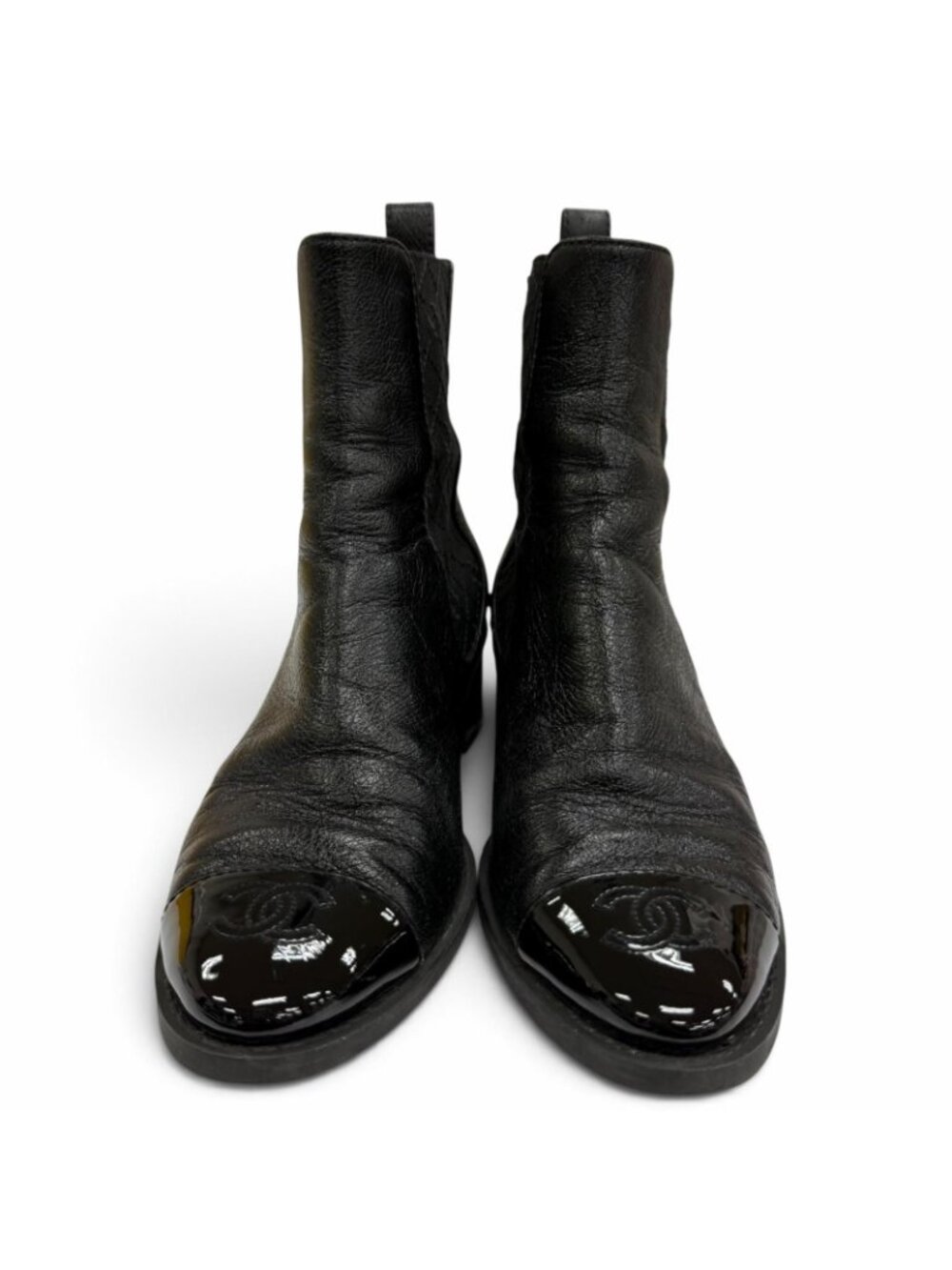 Chanel CC Logo Side Gore Leather Short Boots Black - Picture 2 of 9